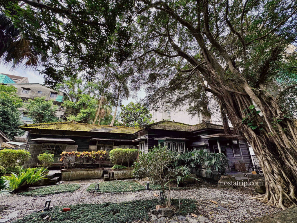 青田七六正門外觀與庭院大榕樹景觀